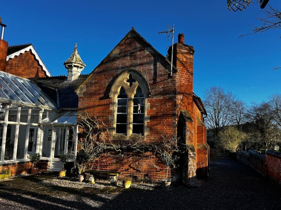Tibberton The Old School House Retreat公寓 外观 照片