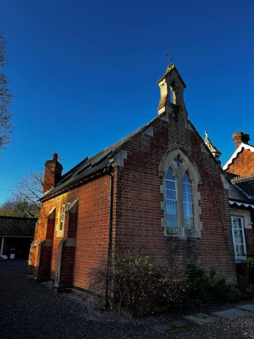 Tibberton The Old School House Retreat公寓 外观 照片